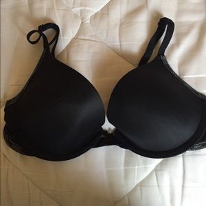 DKNY PUSH UP BRA